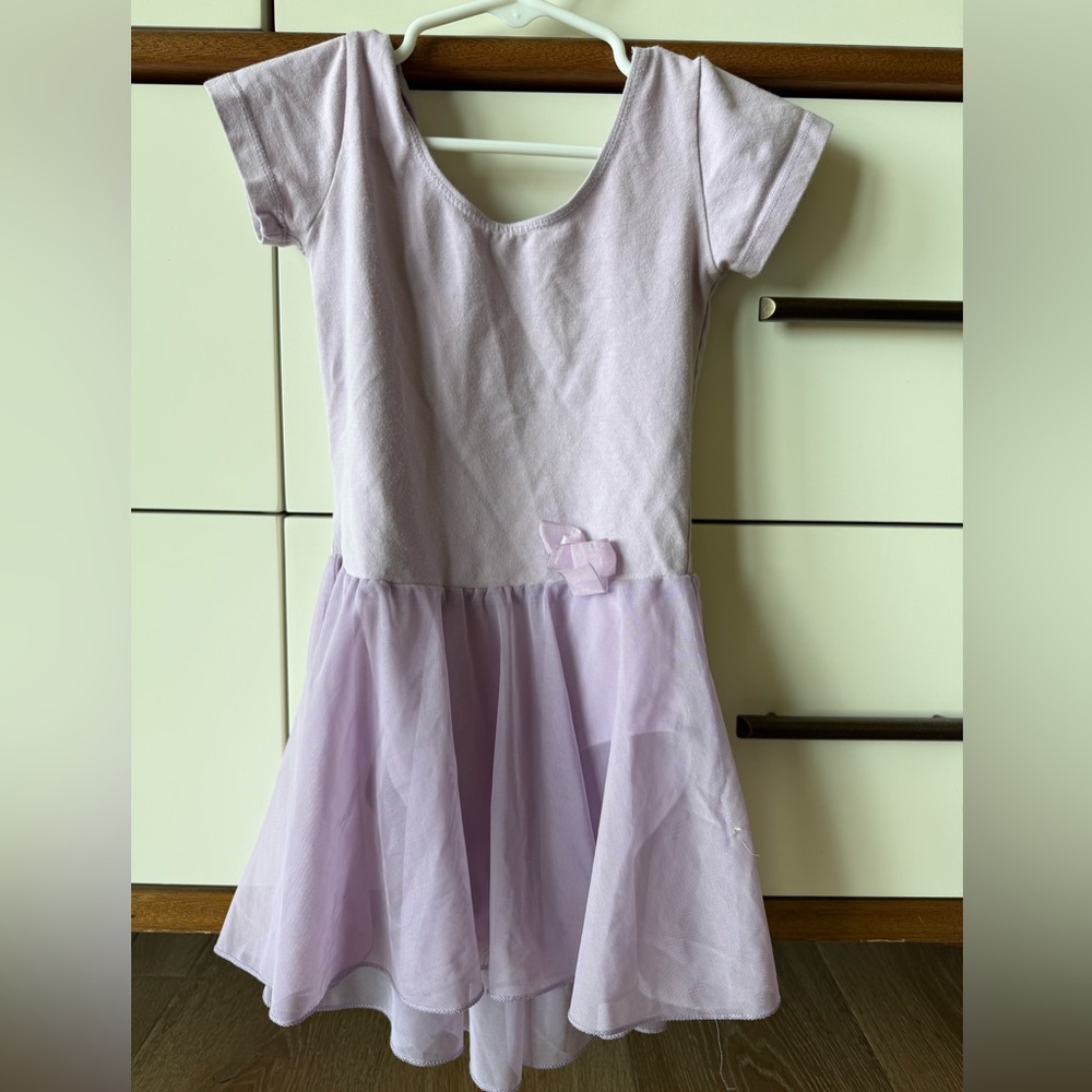 Girl’s Lavender Leotard with Bow Accent